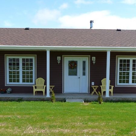 Oliver'S Landing Villa Rocky Harbour Ruang foto