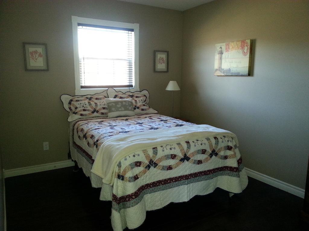 Oliver'S Landing Villa Rocky Harbour Ruang foto